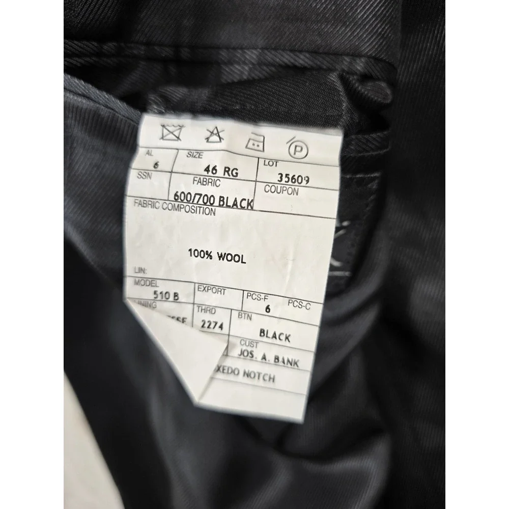 JoS A Bank Tuxedo Suit Men 46R 2 Piece Pants 42x31 Black 100% Wool Peak Lapel